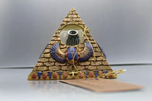NEW VINTAGE 1997 Vandor Plaster Egyptian Pyramid Water Globe King ...