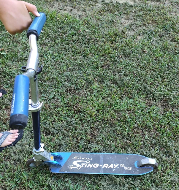 schwinn stingray push scooter