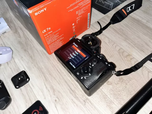 Sony A7 III 3 body Peak Design 3500 Auslösungen Neewer Stativ Zubehörpaket 2