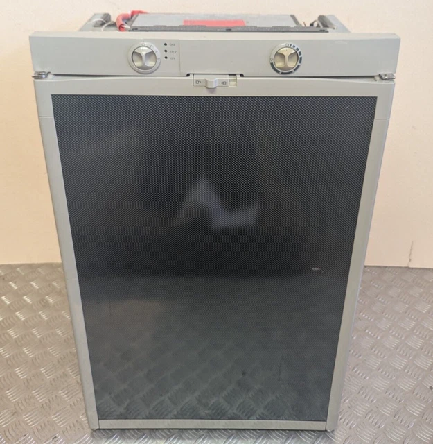 DOMETIC RM 7401 - 3 Way fridge freezer - Caravan/ Camper van / Boat £ ...