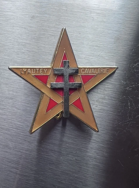 Insigne Original 1er Régiment De Spahis - ECS FIA - Arme Blindée Cavalerie - France