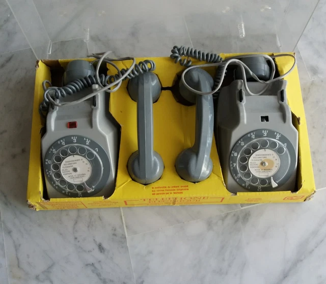 Téléphone Jouet Vintage Des Années 60 - Modèle PTT à Cadran, Plastique, Occasion