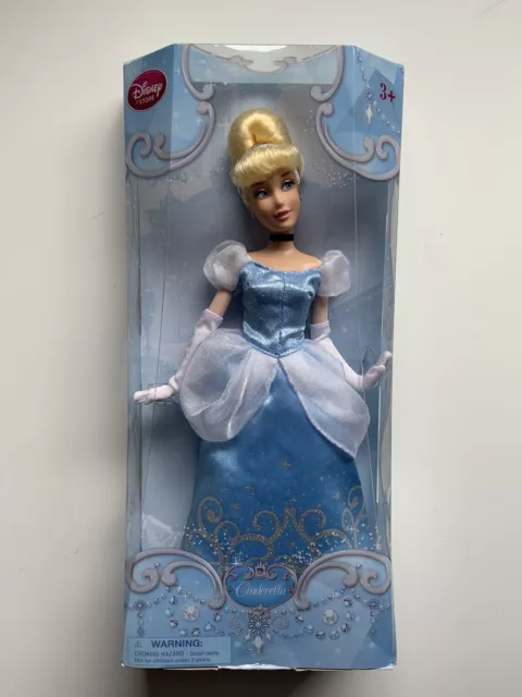 CINDERELLA Princess DISNEY STORE Exclusive CLASSIC Doll NRFB NEW