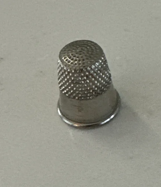 Antique Sterling Silver Thimble Child Size 6 Late 1800s/Early 1900s