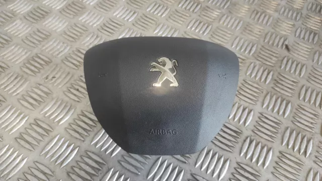 Airbag volant conducteur - PEUGEOT 208 I (1) - Réf : 98072114ZD