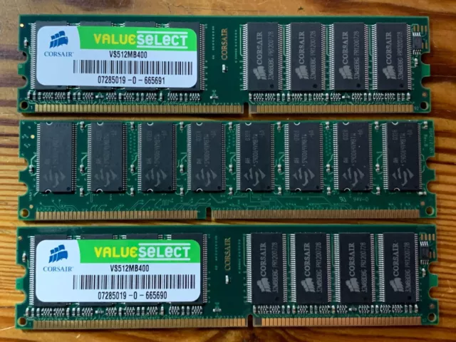 Lot de 3 Corsair 3x512MB 400 MHz DDR2-400 PC2-3200U RAM CAS à 3 CL Value Select