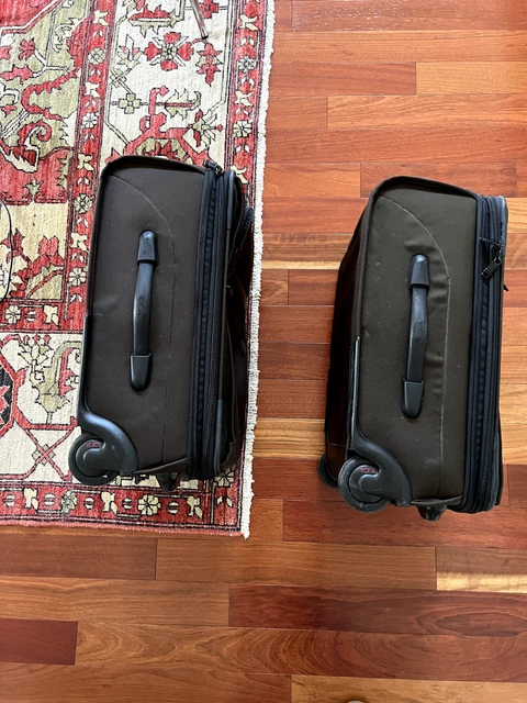 Tumi Used Luggage Carry on Great Condition 10