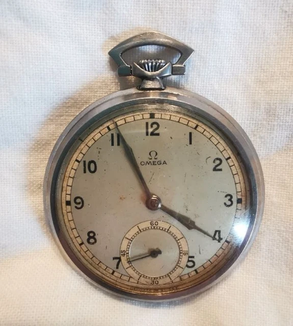 Montre à Gousset Art Déco - Vers 1930 - Boîtier Argenté Richement Décoré - Remontage Manuel - Occasion Fonctionnelle
