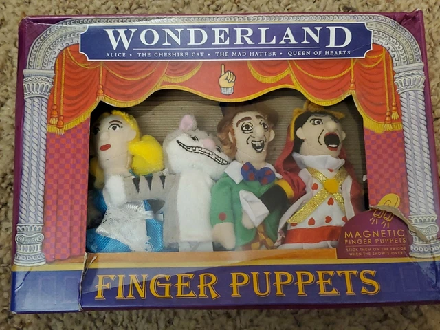WONDERLAND FINGER PUPPETS Alice In Wonderland Magnetic Queen Hearts WONDERLAND FINGER PUPPETS Alice In Wonderland Magnetic Queen Hearts