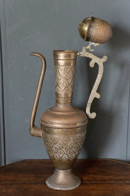 Petite aiguière en laiton vintage des années 1960, style