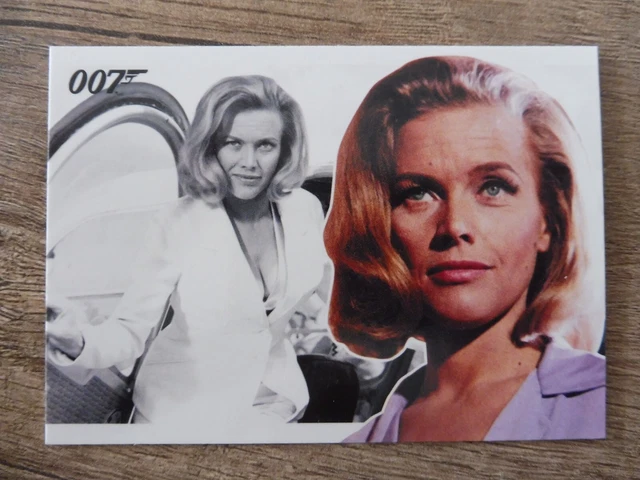 Carte James bond "Pussy Galore"