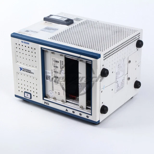 1PC National Instruments NI PXIe-1071 NI-SD200 Mainframe USED