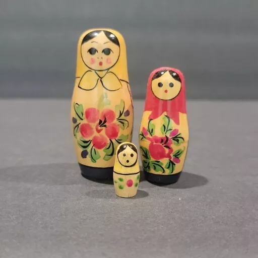 Vintage Wooden Hand Painted Russian Set of 3 Stacking Nesting Dolls