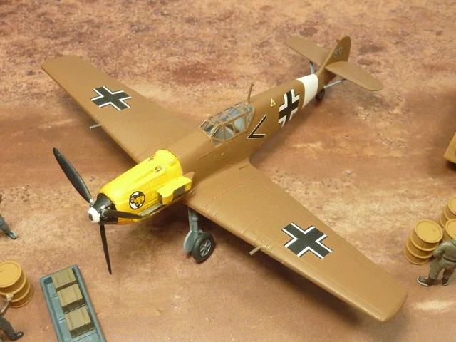 Miniature Messerschmitt BF109E-7/Trop 2/JG27, 2èmeGM - francis miniatures