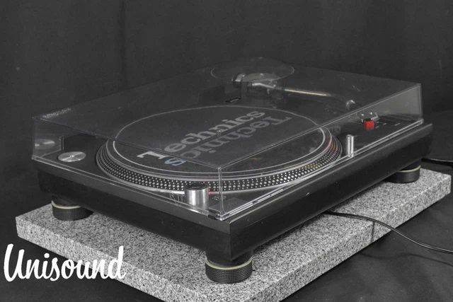 Technics SL-1200MK3D  Black direct drive DJ turntable in Very Good condition.