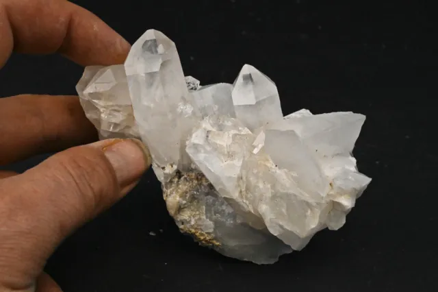 Amas de Quartz cristal de roche du Brésil 255g mineraux de collection