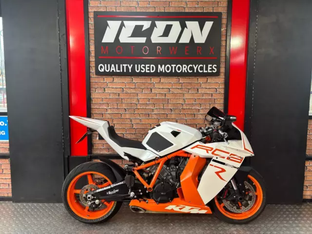KTM 1190 RC8R 11 2018 Just 4k miles! Rare collectable
