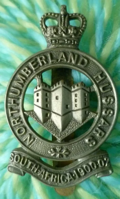 Northumberland Hussars Cap Badge QC All White Metal Slider maker GAUNT ANTIQUE