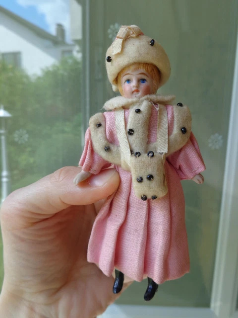 Poupée Ancienne Mignonnette Porcelaine - Bouche Fermée - Maison De Poupée - Allemagne 1900
