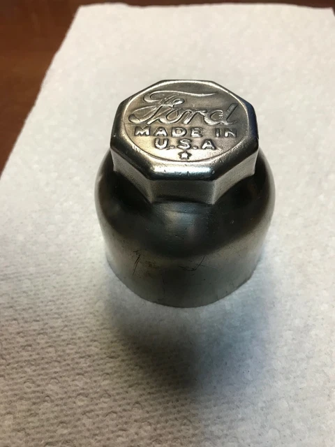 FORD VINTAGE GREASE Cap 1920'S Wheel Center Grease Cap--Dust Cap, Nice