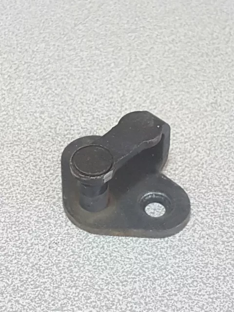 Support gache serrure porte avant arrière droite gauche Citroën saxo Peugeot 106