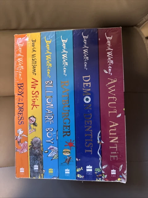 THE WORLD OF DAVID WALLIAMS - CD Story Collection - 5 Stories & 16