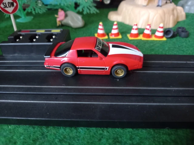Voiture POLICE TURBO HO pour circuit électrique TYCO compatible AFX / TCR ASP