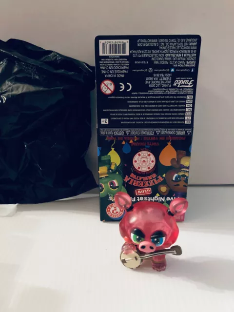 FUNTIME CHICA GLOW PIZZERIA SIMULATOR FIVE NIGHTS AT FREDDYS FUNKO MYSTERY  MINI