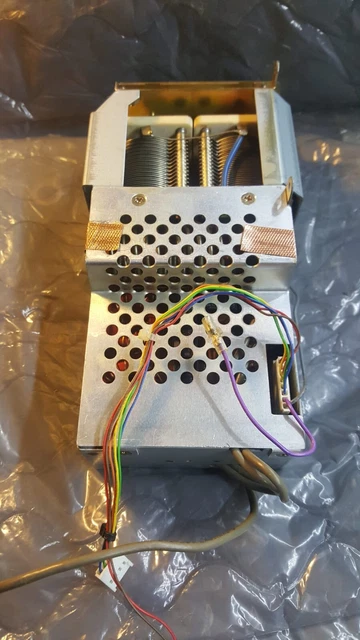 Kenwood AT-450 Sintonizzatore D'antenna Automatico Usato Per Ricetrasmettitori HF (TS-690S, TS-450S)