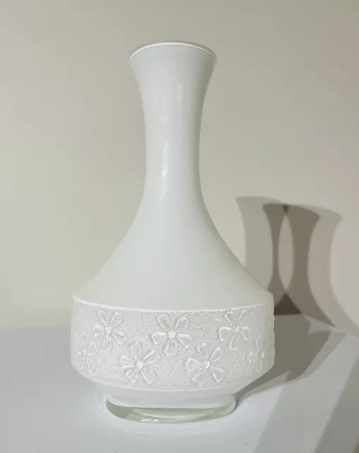 Vintage White Opalina Fiorentina Empoli Art Glass Vase