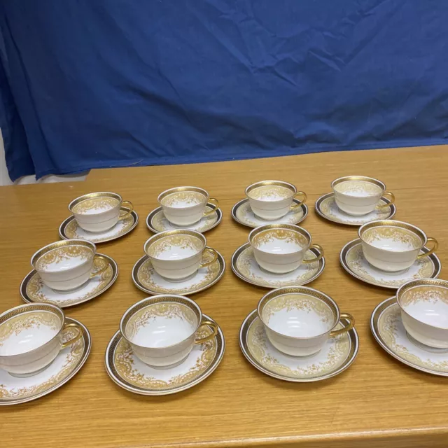 Vintage Royal Bayreuth Chantilly (12 Sets) Cups & Saucers - Bavaria