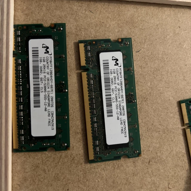 Barrette Mémoire DDR2 2Go SO-DIMM Micron – PC2-5300, Pour Portable, Occasion