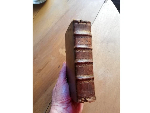 LIVRE ANCIEN XVIIIe