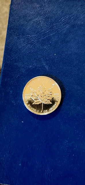 2006 Canada Maple Leaf 5 Dollars BU Silver Canadian Coin 2