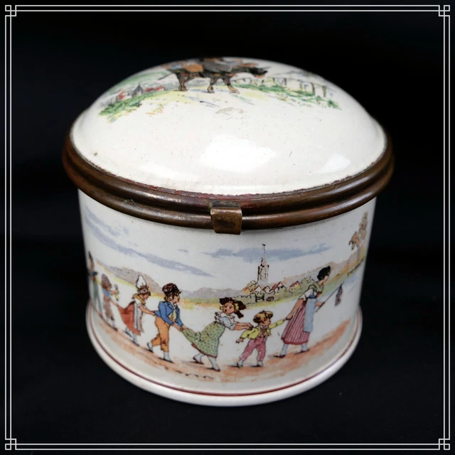 Superbe Boite En Faïence De Sarreguemines Enfant Fromont Richard B
