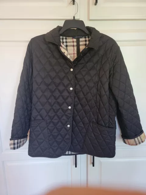 Burberry Classic Black Quilted Jacket - Large. Lighty Worn