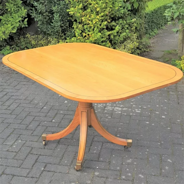 Georgian Style Tilt-Top Inlaid Breakfast Table