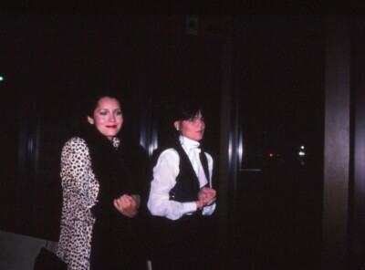 Dia Barbara Carrera Celebrity Photo Agency 1980 KB-formato fotografo p8-34-2-3 