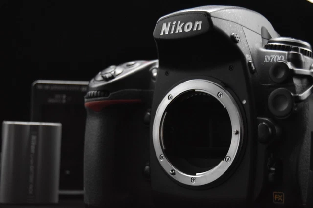Nikon D700 12.1 MP Digital SLR Camera Black From JAPAN 【NEAR MINT SC 29%】 #918