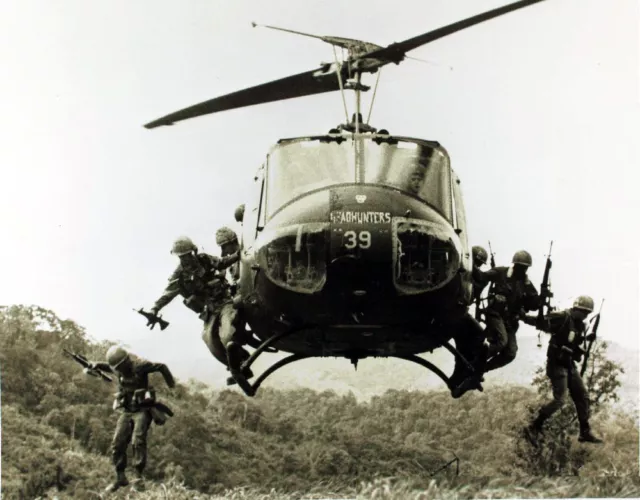 GLOSSY PHOTO PICTURE 8x10 Bell Uh 1 Huey Helicopter Dropping Off Troops Vietnam
