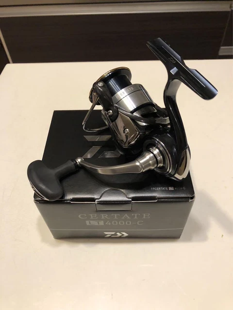 DAIWA 19Certate LT4000-C 883117