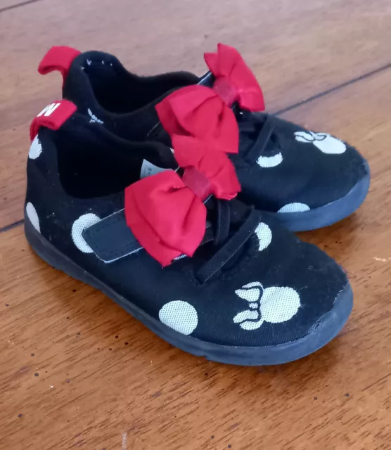 GIRLS CLARKS MINNIE Mouse Design Shoes Crown Bow 19.99 PicClick UK