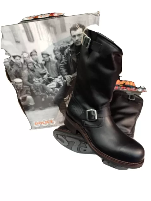 Anfibi on sale uomo 883