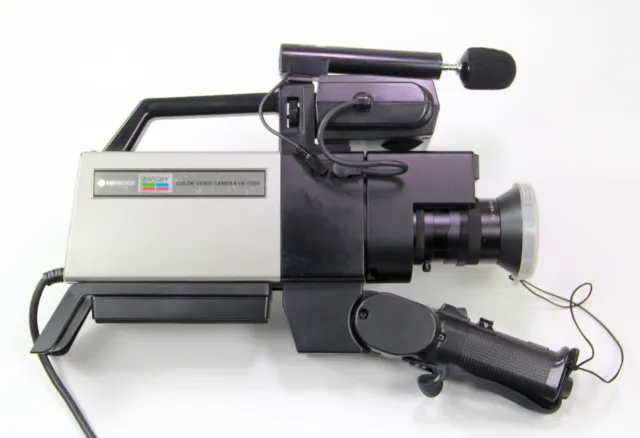 Videocámara Analógica Vintage Años 80 VHS Tubo Saticon Hitachi VK-C850E Oro