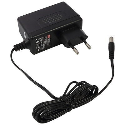 Conn 1pcs SGA40E18-P1J Alimentatore switching 18VDC 2,22A Conn 5,5/2,1 40W Spina EU 