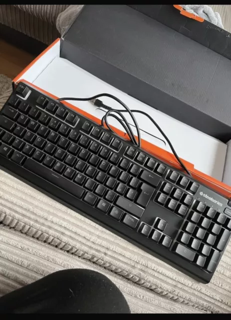Steelseries Apex 3 Gaming Keyboard