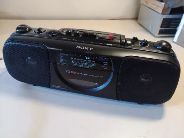 Poste Radio Cassette SONY CFS-E10L fonctionnel