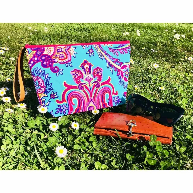 Clutch femme deals