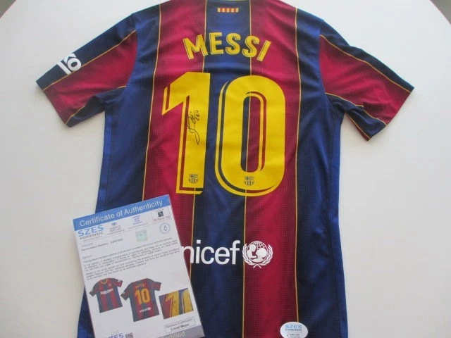 Foto firmada de Messi con camisa y marco de lujo y certificado de autenticación Foto firmada de Messi con camisa y marco de lujo y certificado de autenticación