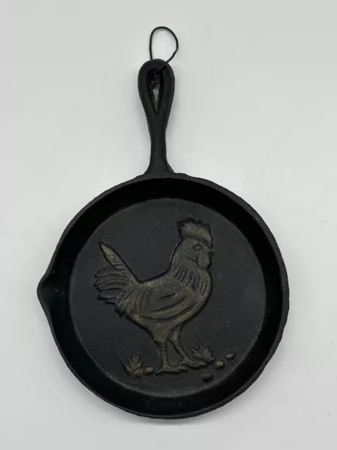 Rooster Cast Iron Decorative Skillet